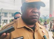 Dukung Sertifikasi, Pj Sekda Mimika Ingatkan Dinas Pendidikan Segera Selesaikan Pendataan Guru