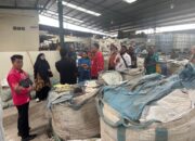 Wujudkan Produksi Pakan Ternak Sendiri, Komisi II DPRK Mimika Kunjungi Pabrik PT Agrikencana Perkasa di Klaten