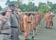 Pimpin Apel Perdana Gabungan Awal Tahun 2026, Bupati Mimika Tegaskan Satpol PP Awasi ASN Berkeliaran di Jam Kerja