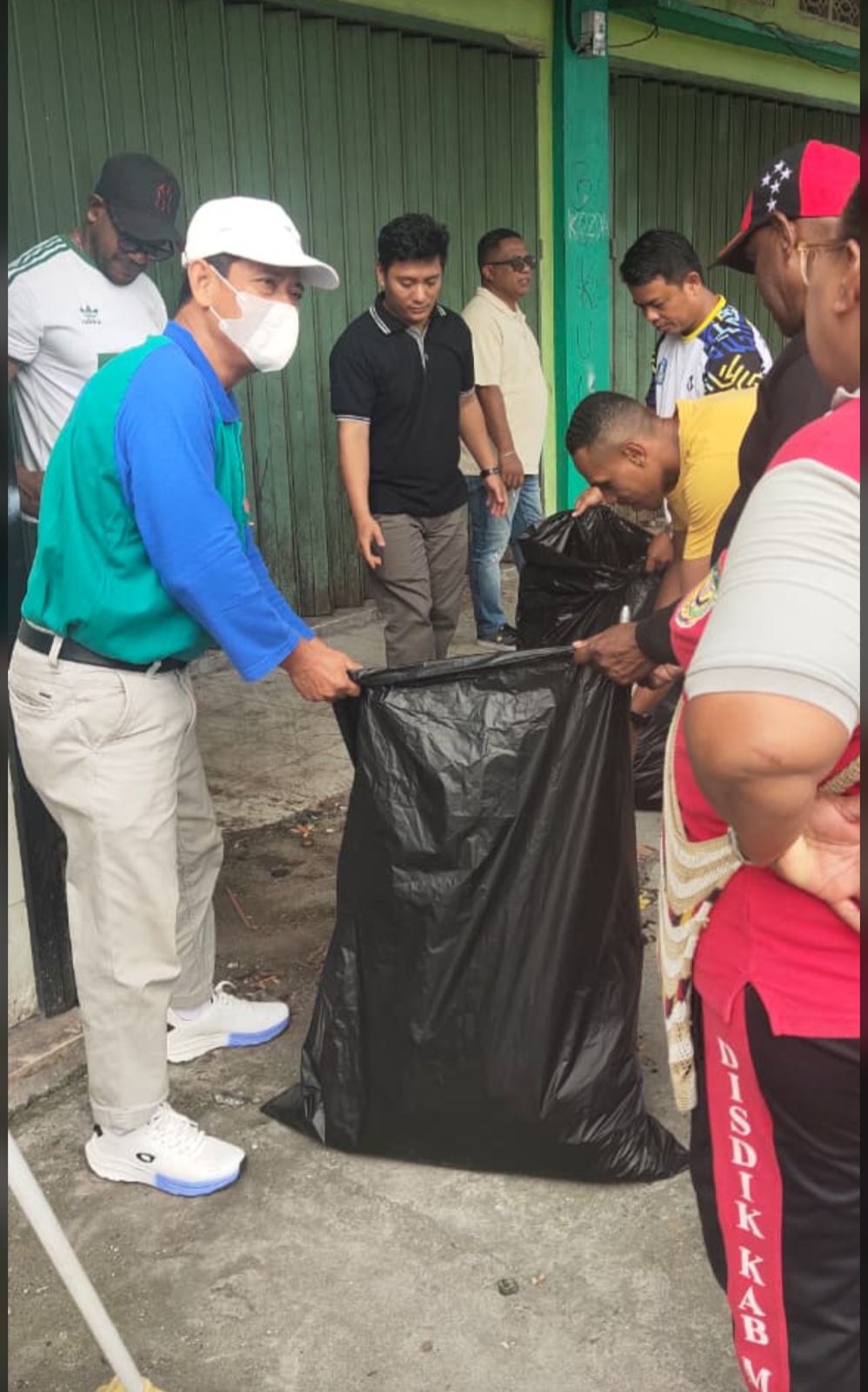 Arahan Presiden Prabowo, Pemkab Mimika Rutinkan Gerakan Jumat Bersih