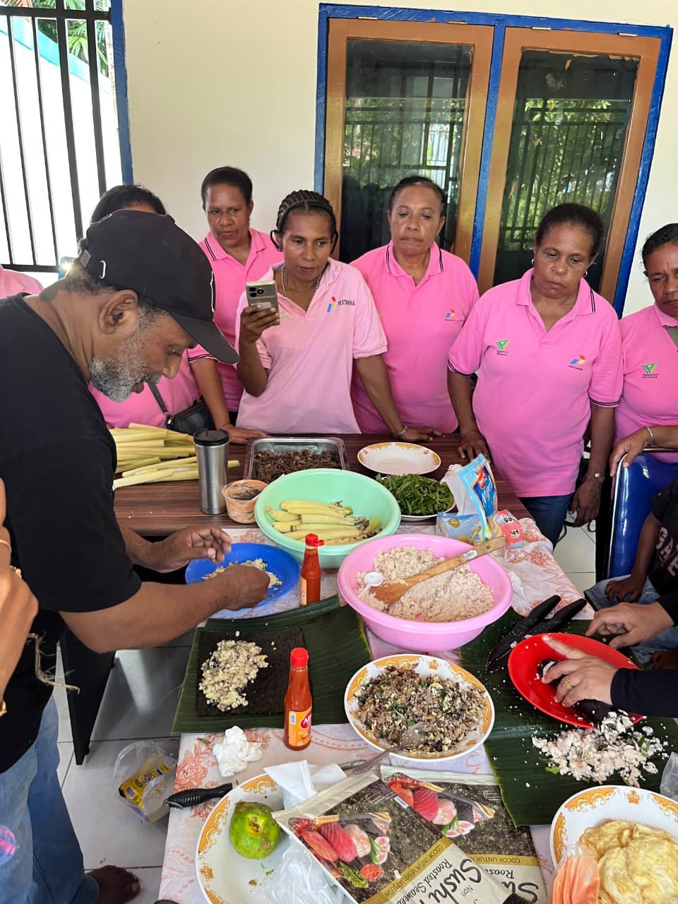 Pertamina Patra Niaga Papua Maluku Cegah Stunting Melalui Inovasi Pangan Lokal Bersama Papua Jungle Chef