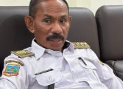 Jaga Wajah Kota, Distrik Miru Turunkan 20 Petugas Kebersihan