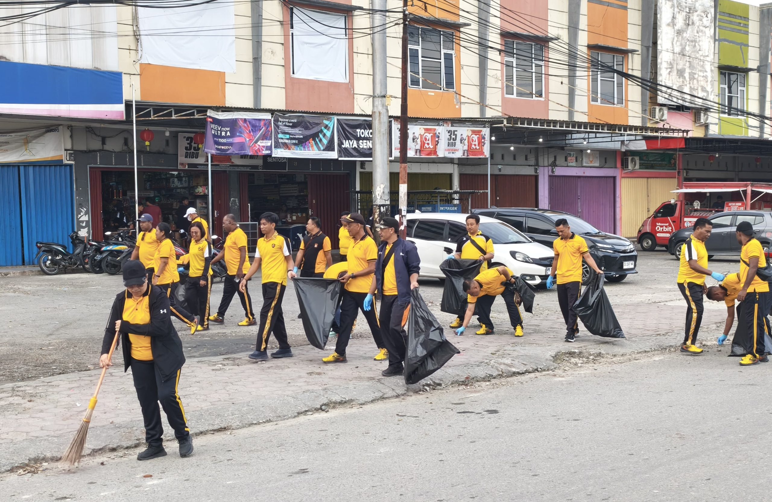 Peringarti HPSN 2026, TNI, Polri dan Pemda Mimika Apel dan Kerja Bakti Bersama