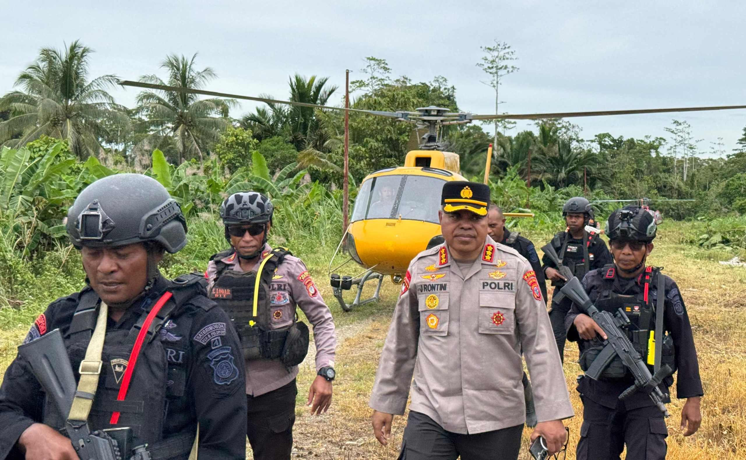 Kapolda Papua Tengah Pimpin Tim Penanganan Harmonisasi Konflik Sosial Kunjungi Kapiraya