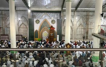 Sholat Idul Fitri 1447 H di Masjid Agung Babussalam Timika, 2060 Jiwa Bayar Zakat