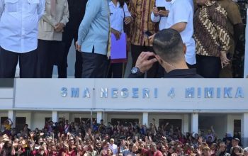 Pastikan Pemenuhan Gizi Siswa Berjalan Baik, Wapres Gibran Tinjau Program MBG di SMAN 4 Mimika