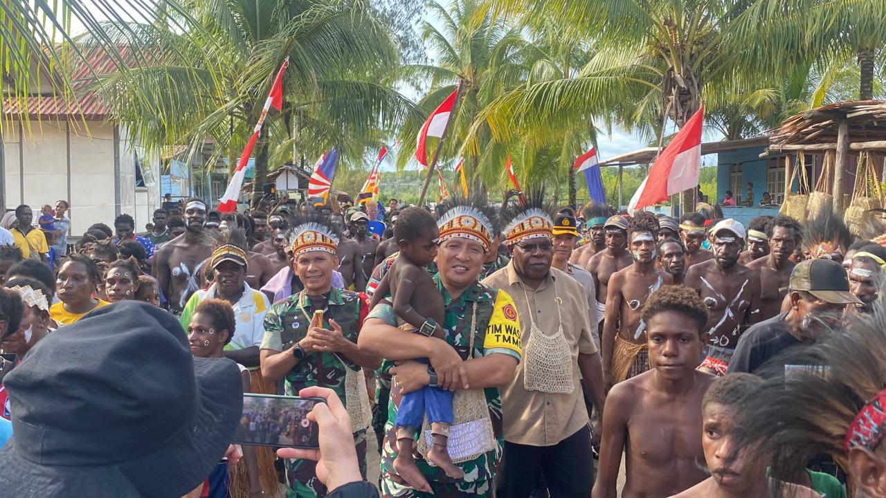 Tim Wasev Tinjau Langsung Sasaran TMMD  di Kampung Keakwa