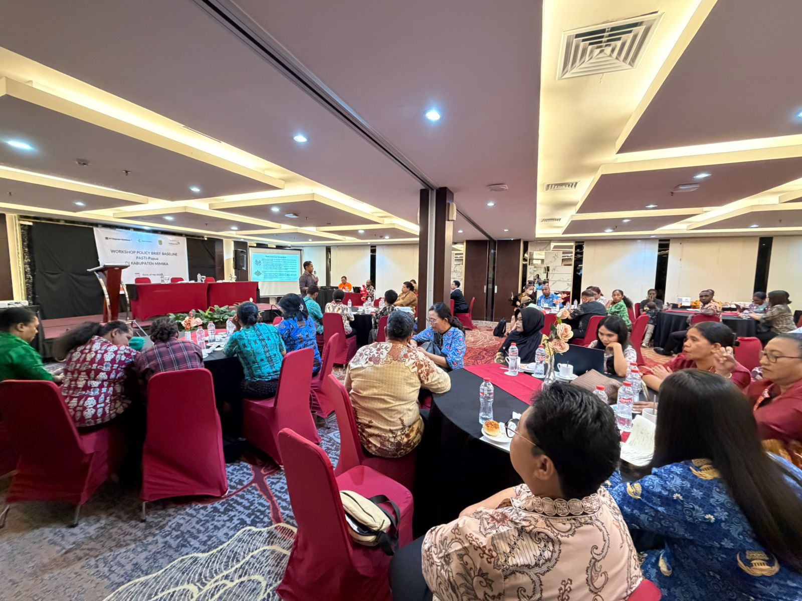 Dasar Perencanaan dan Pengambilan Kebijakan Berbasis Data, PASTI-Papua Workshop Policy Brief Penanganan Stunting di Mimika