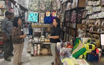 Harga Plastik di Timika Naik, Disperindag Lakukan Pengawasan