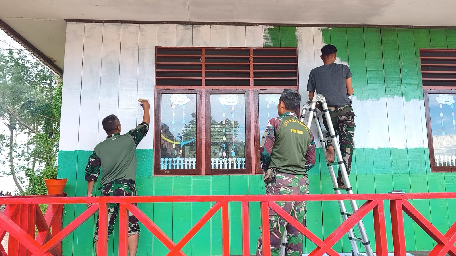 Satgas TMMD Hadirkan Suasana Baru di TK Negeri Naena Keakwa