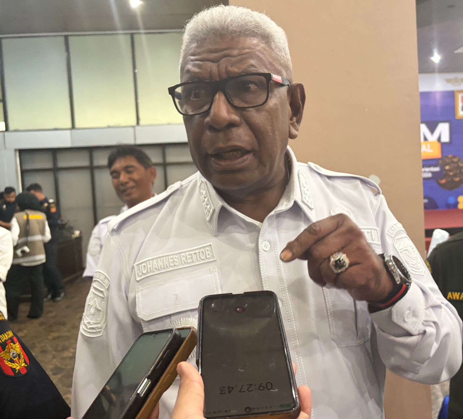 Bupati Mimika : Distrik dipercaya Penuh Kelola Masalah Sampah