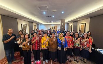 Dinkes Mimika Tingkatkan Derajat Kesehatan Ibu dan Anak Melalui Mutu Pelayanan Pemeriksaan USG