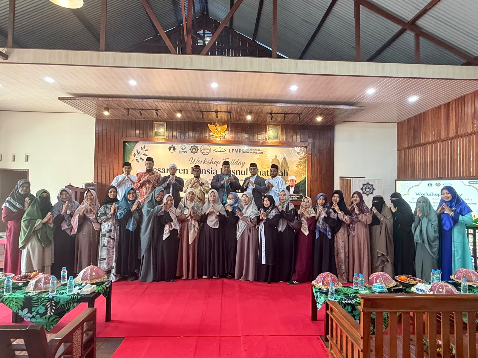 Perdana, Sekolah Integral Hidayatullah Timika Gelar Workshop Full Day Pesantren Lansia Husnul Khatimah