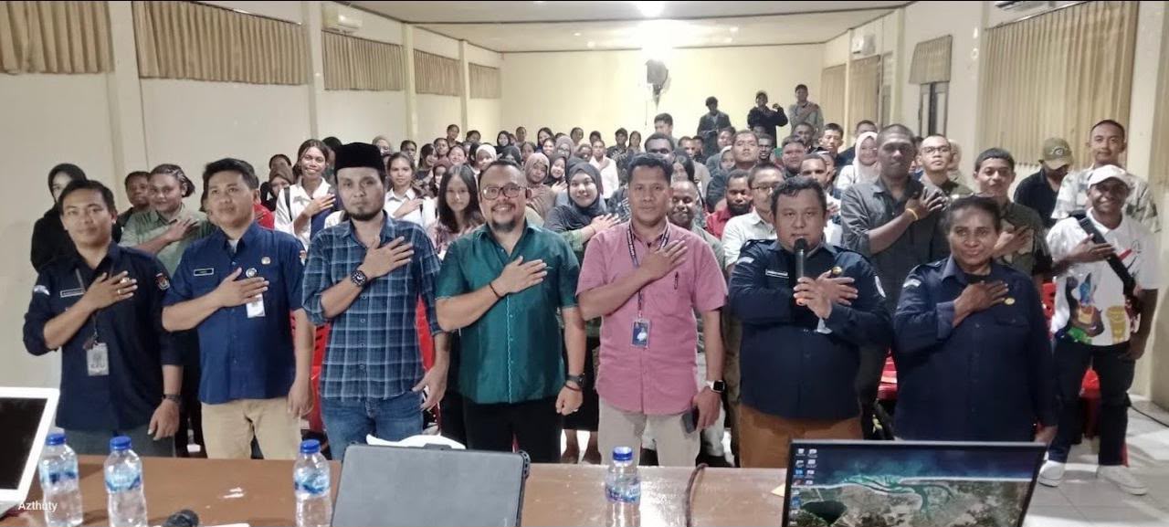 120 Mahasiswa STIE Jambatan Bulan Antusias Ikut Kuliah Umum Oleh KPU Mimika