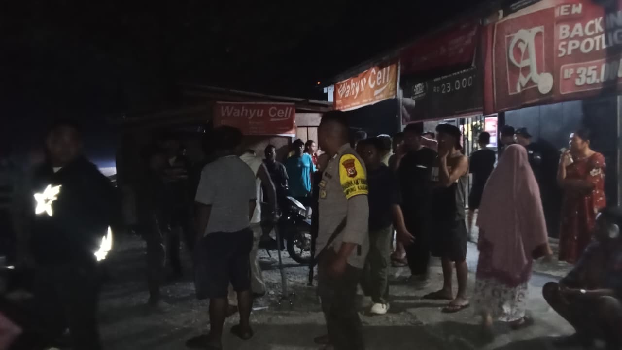 Seorang Pria Meninggal Dunia Ditikam di KM 9, Keluarga Palang Jalan