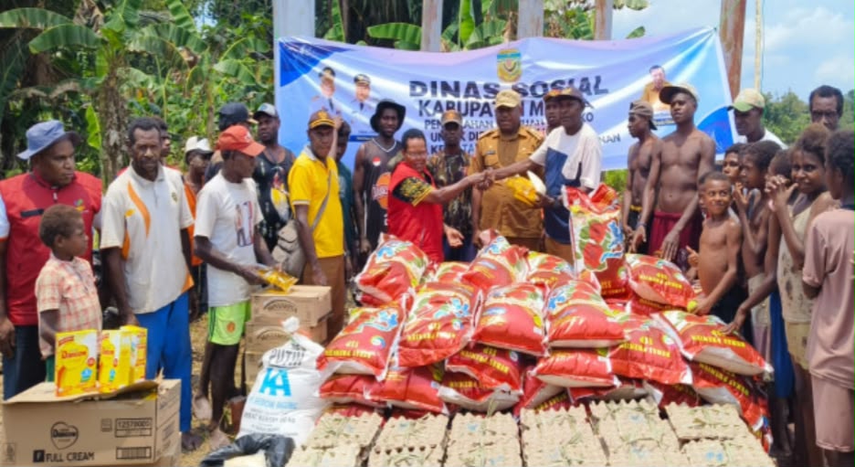 Pemkab Mimika Salurkan Bantuan Pangan Otsus Langsung ke Kampung, Dinsos Mimika : Wujud Visi dan Misi Bupati