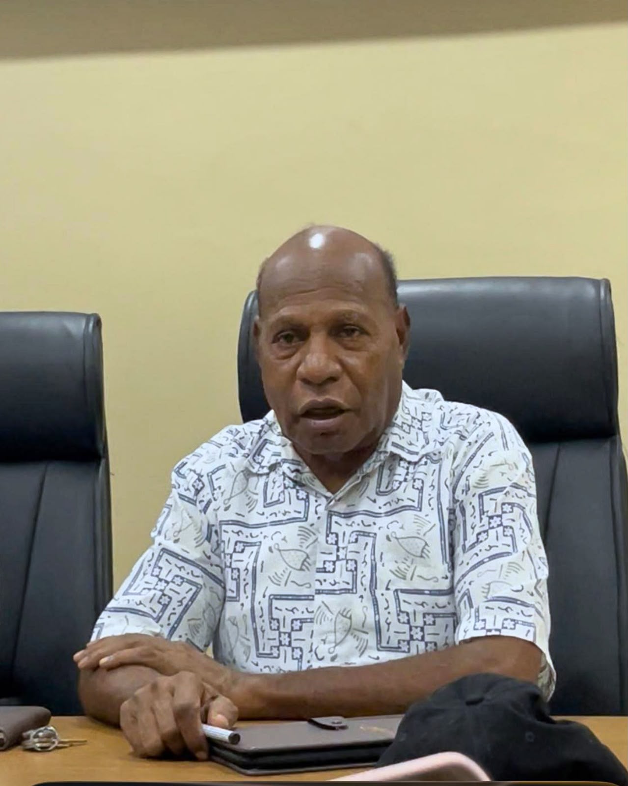 Marianus Maknaipeku Soroti Kinerja DPR Papua Tengah: Desak Fokus pada Perda OAP