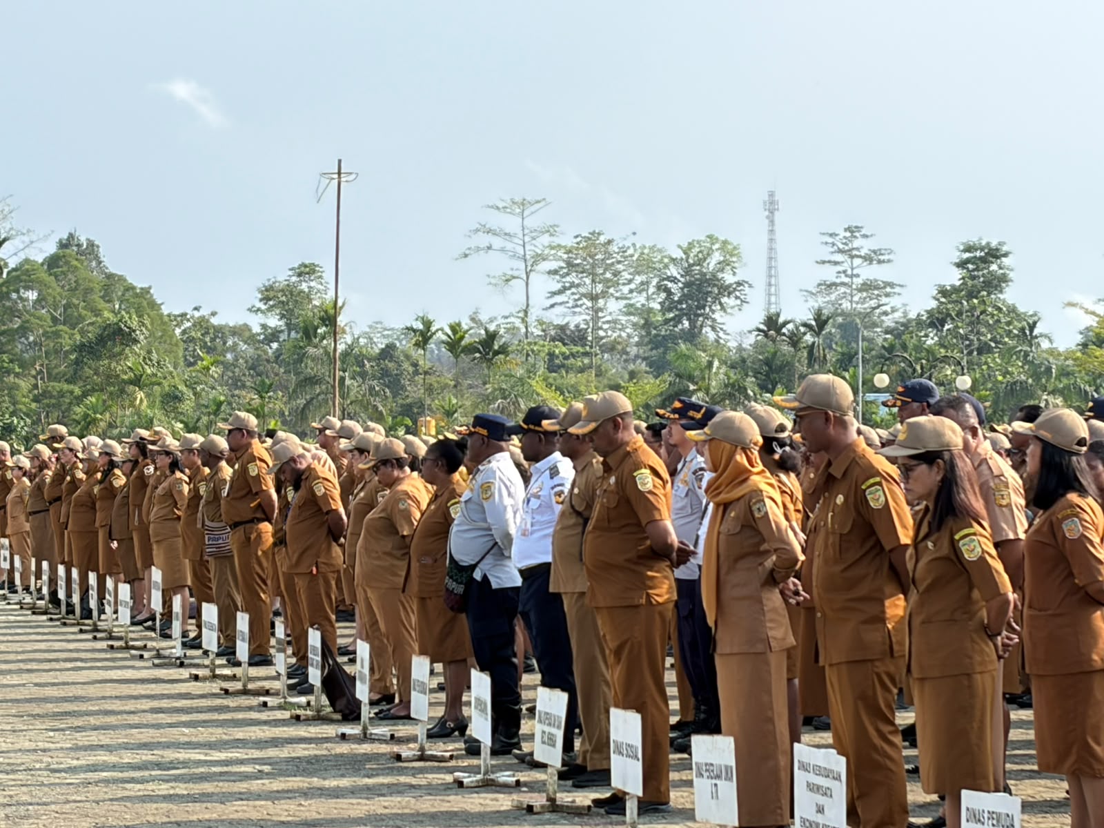 Antisipasi Dampak Kabut Asap Kiriman, Wabup Mimika Minta OPD Siapkan dan Bagikan Masker ke Masyarakat