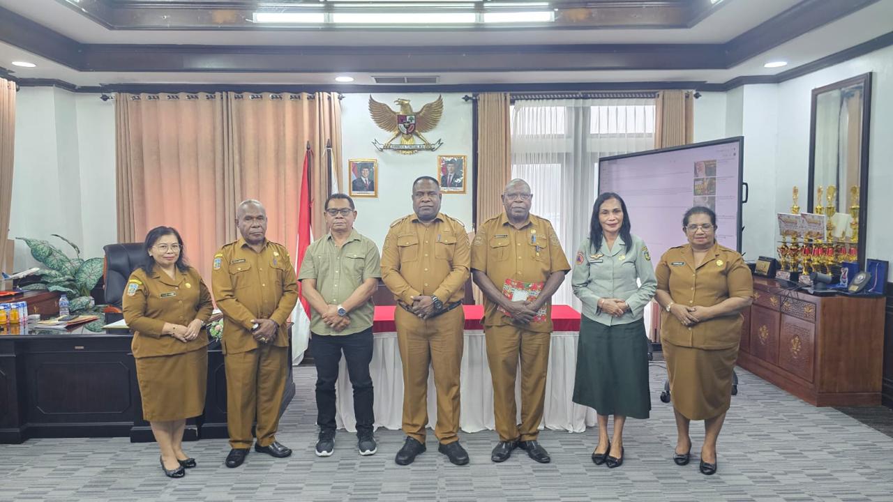 Rotasi Kepemimpinan Pemkab Mimika: Pj Sekda Lantik Plh Kadinkes dan Plh Kepala BPBD