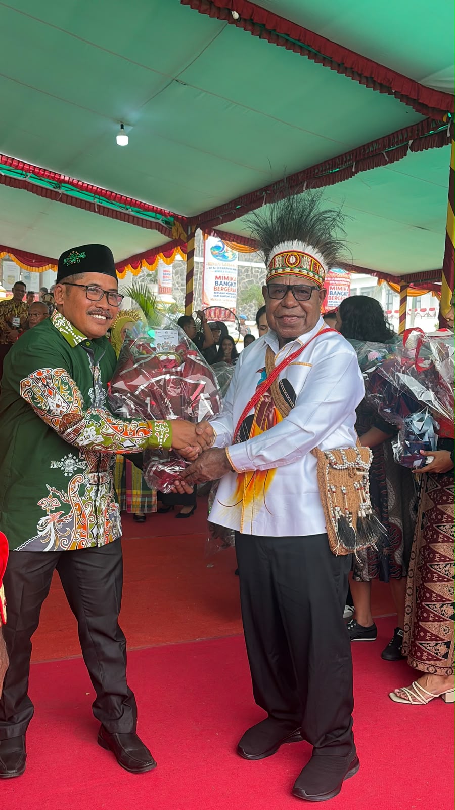 Wabup Kemong Ajak Masyarakat Bangun Mimika Berakar pada Budaya dan Nilai Luhur