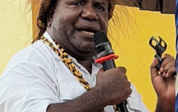 Lindungi Ekonomi Lokal, Pemkab Mimika Batasi Penjualan Pinang dan Pangan Lokal Khusus Pelaku UMKM OAP